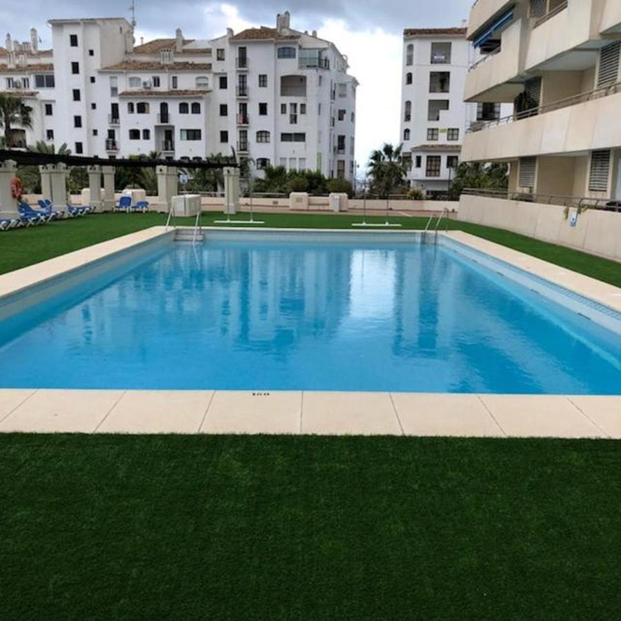 Marina Banus Apartment Marbella Bagian luar foto