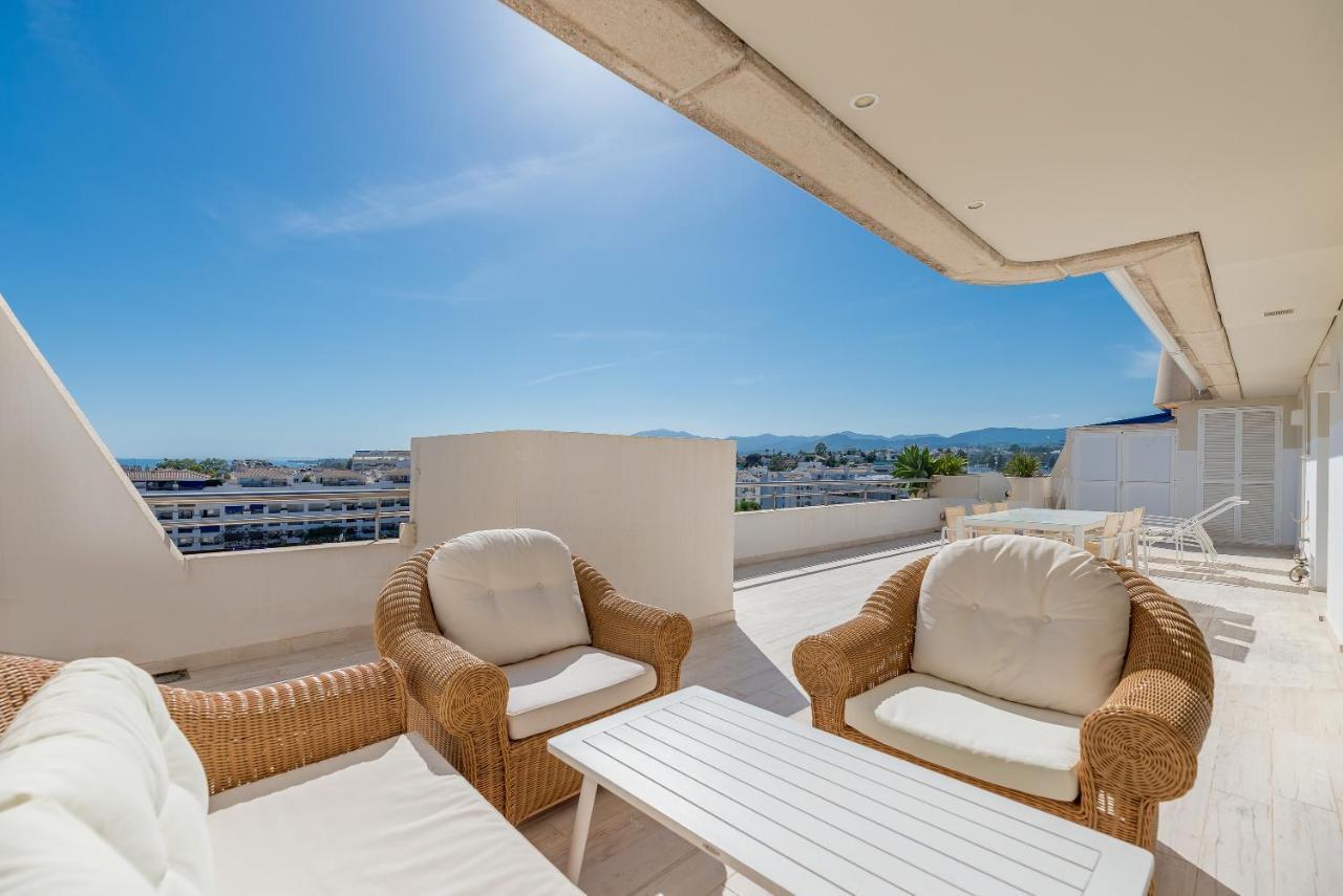 Marina Banus Apartment Marbella Bagian luar foto